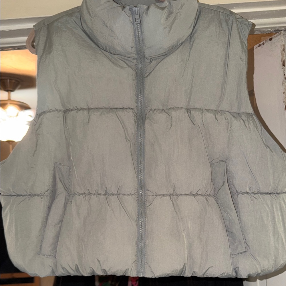 H&M Gray Puffer Vest
